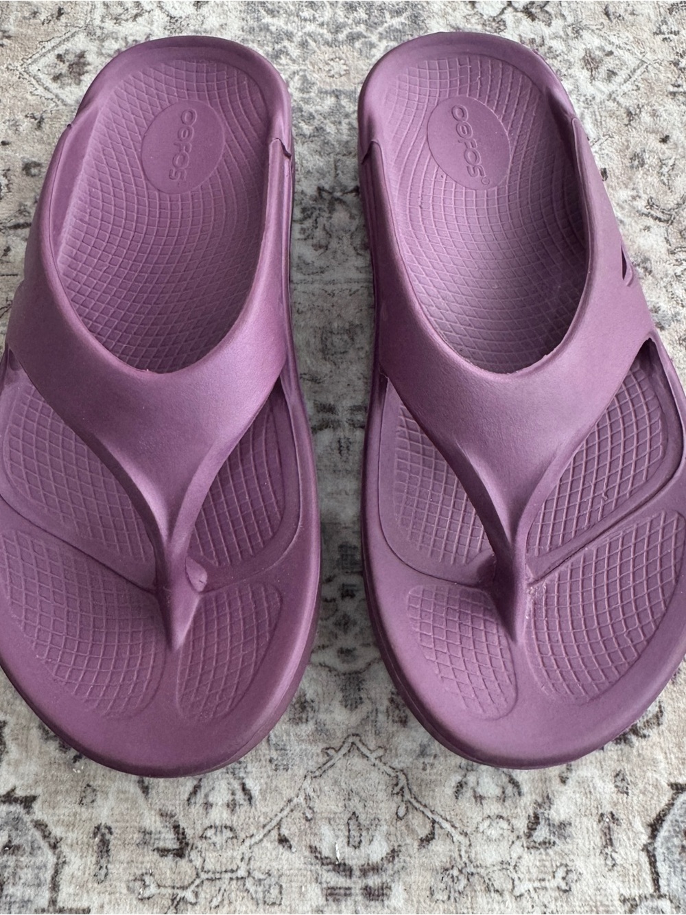 OOFOS OOriginal Unisex M7/W9 Recovery Sandal Purple Comfort Slip On Thong